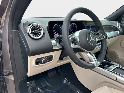 New 2026 Mercedes-Benz GLB 250 250 SUV image 19