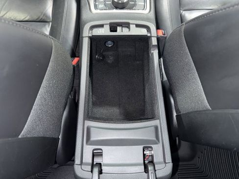 Used 2018 Jeep Grand Cherokee Limited image 31