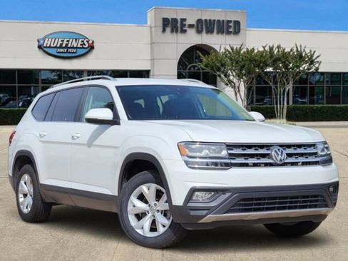 Used 2018 Volkswagen Atlas SE FWD image 1