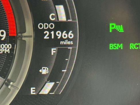 Used 2021 Lexus LC 500 Convertible w/ Touring Package RWD image 32