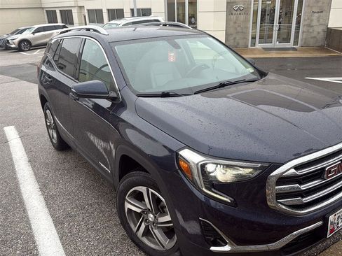 Used 2019 GMC Terrain SLT w/ Preferred Package image 43