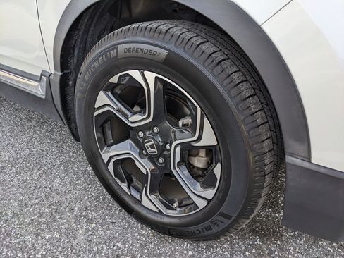 Used 2017 Honda CR-V Touring image 16