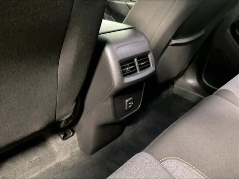 Used 2024 Chevrolet Equinox LT w/ LPO, Floor Liner Package image 27