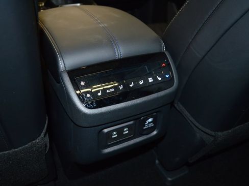 Certified 2026 INFINITI QX60 Autograph w/ Autograph Tech Package AWD/4WD image 40