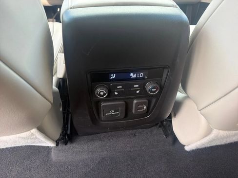 Used 2023 Buick Enclave Premium FWD image 16