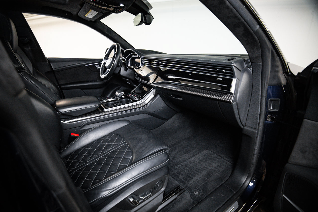 Used 2021 Audi SQ8 Prestige AWD/4WD image 28