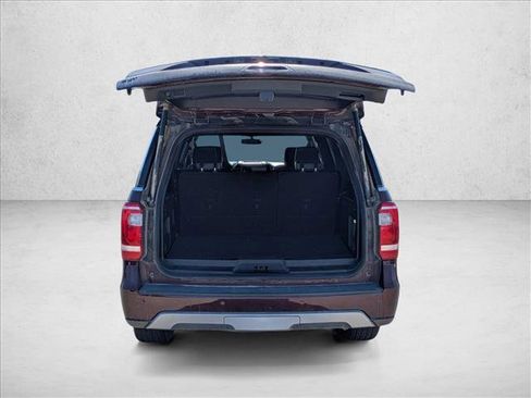 Used 2021 Ford Expedition Max XLT image 6