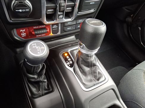 New 2026 Jeep Gladiator Willys image 7