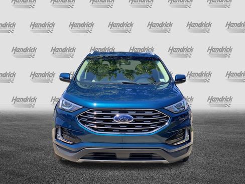 Used 2020 Ford Edge SEL w/ Cold Weather Package AWD/4WD image 3