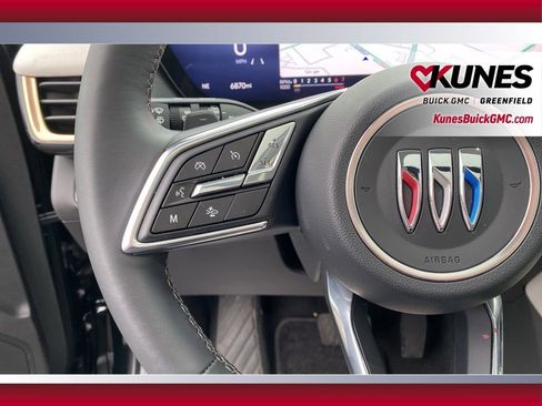 New 2025 Buick Envision Avenir image 20