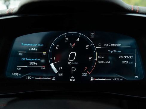 Used 2023 Chevrolet Corvette Stingray Premium Cpe w/ Z51 Performance Package image 27