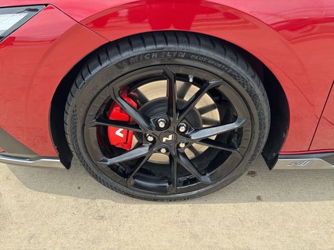 Used 2026 Hyundai Elantra N FWD image 10