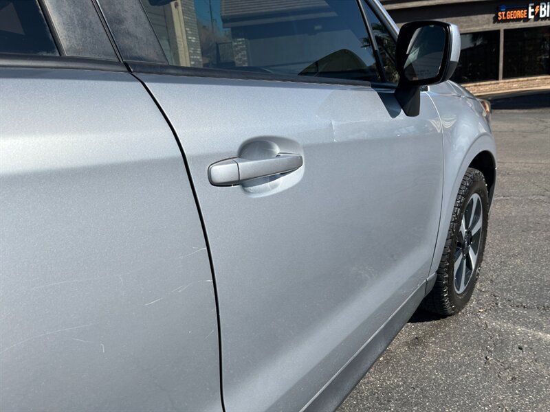 Used 2018 Subaru Forester 2.5i Premium AWD/4WD image 32
