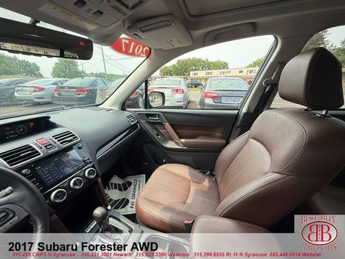 Used 2017 Subaru Forester 2.5i Touring AWD/4WD image 25