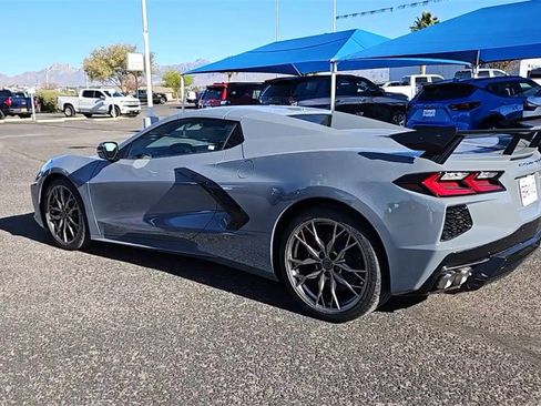 Used 2025 Chevrolet Corvette Stingray Preferred Conv w/ 2LT image 7