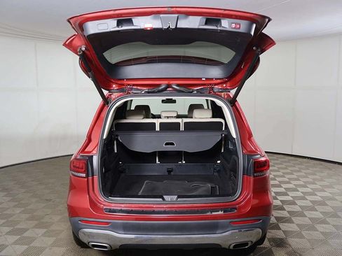 Used 2022 Mercedes-Benz GLB 250 4MATIC image 13
