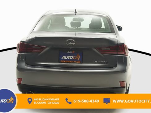 Used 2016 Lexus IS 200t image 12