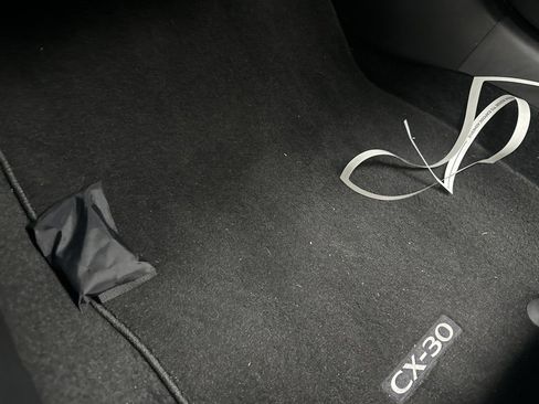 Used 2024 MAZDA CX-30 AWD 2.5 S w/ Select Sport Pkg image 13