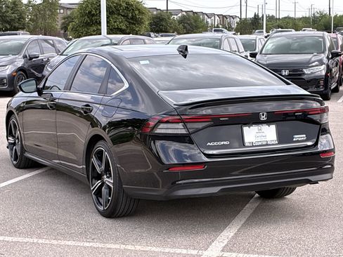 Certified 2025 Honda Accord Sport image 4