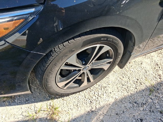 Used 2021 Nissan Sentra SV FWD image 4