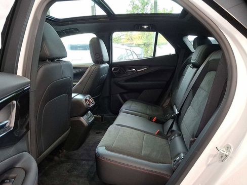 Used 2025 Chevrolet Blazer EV RS image 10