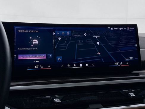 Used 2024 BMW X5 xDrive40i w/ M Sport Package image 15