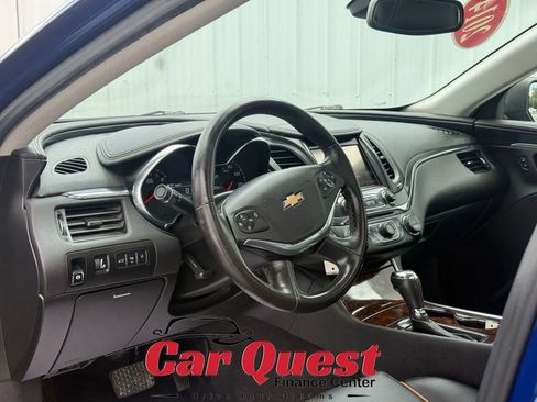 Used 2014 Chevrolet Impala LT w/ Premium Seating Package FWD image 10