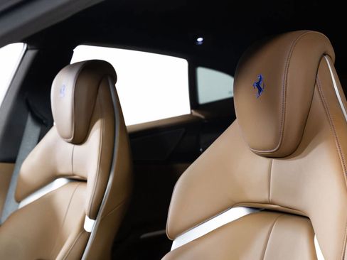 Used 2024 Ferrari Purosangue image 41