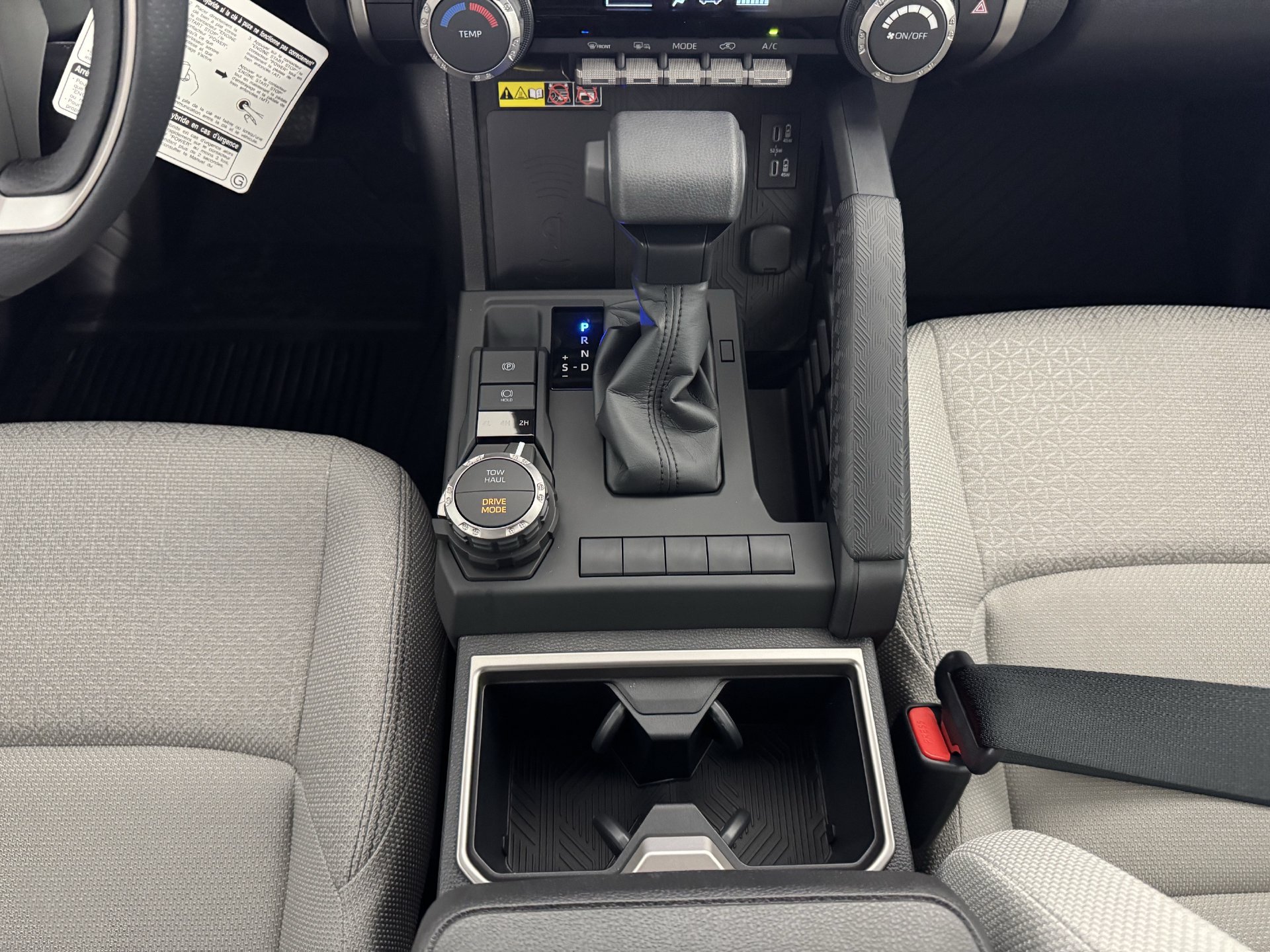 New 2026 Toyota 4Runner SR5 AWD/4WD image 9