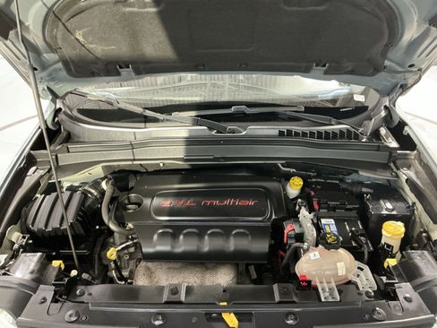 Used 2017 Jeep Renegade Sport w/ Power & Air Group image 34