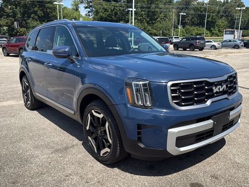 Used 2025 Kia Telluride S AWD/4WD image 7
