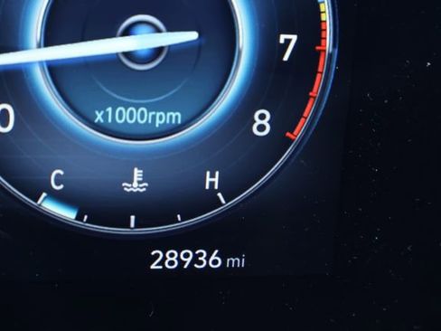 Used 2023 Hyundai Elantra N image 2