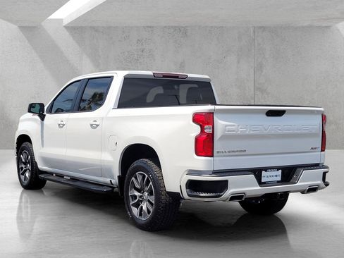 Used 2022 Chevrolet Silverado 1500 RST AWD/4WD image 6