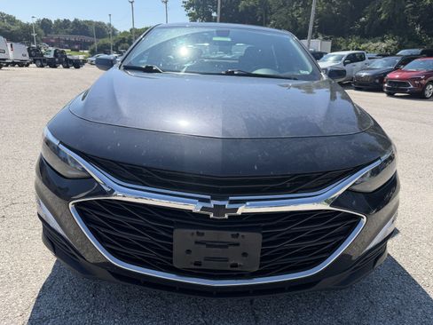 Used 2022 Chevrolet Malibu RS w/ LPO, Convenience Package 1 FWD image 2