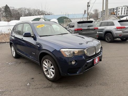 Used 2016 BMW X3 xDrive28i image 3