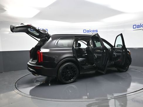 Used 2021 Kia Telluride EX w/ EX Premium Package image 58