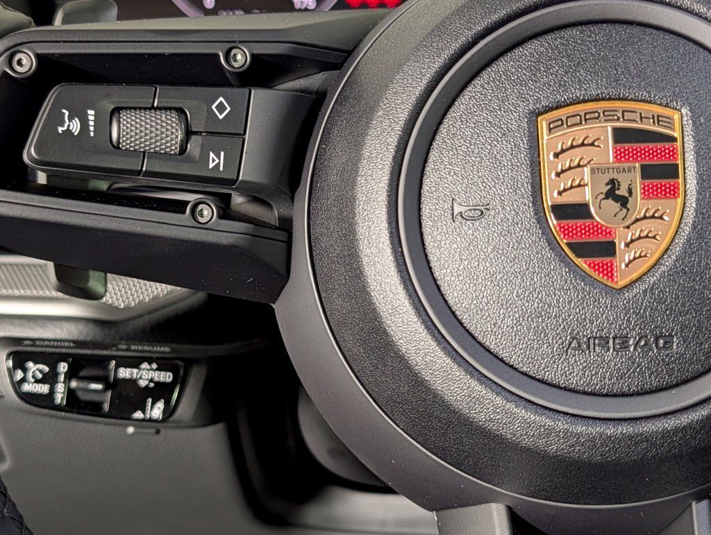 New 2026 Porsche Cayenne Coupe AWD/4WD image 38