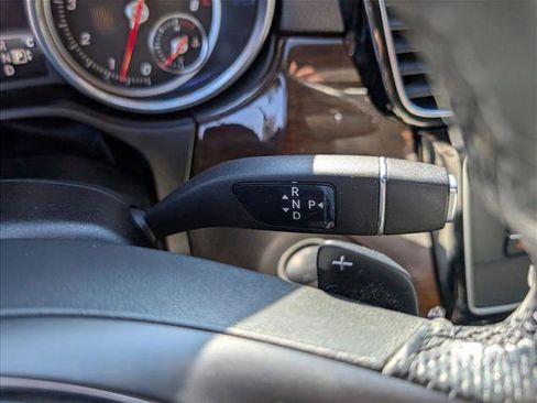 Used 2018 Mercedes-Benz GLE 350 image 11