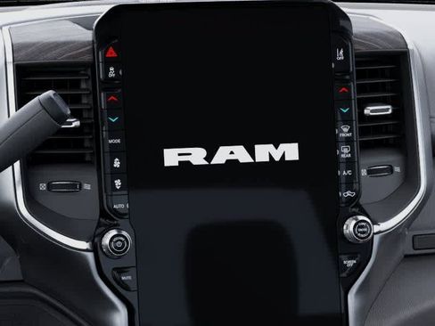 New 2026 RAM 2500 Laramie AWD/4WD image 18