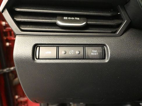 Used 2019 Nissan Altima 2.0 SR FWD image 30