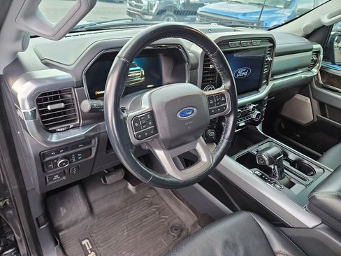 Used 2021 Ford F150 Lariat AWD/4WD image 16