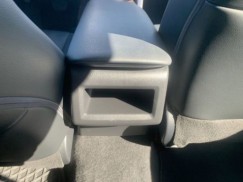Used 2024 Toyota Camry SE FWD image 15