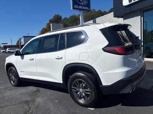 New 2026 GMC Acadia Elevation image 2