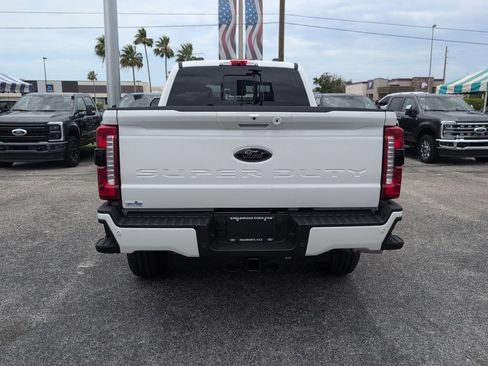 New 2026 Ford F250 Lariat w/ Black Appearance Package AWD/4WD image 4