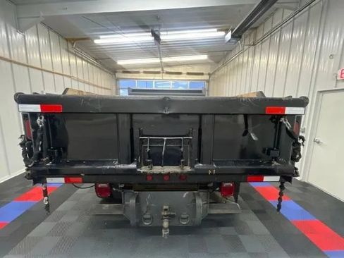 Used 2019 Ford F550 4x4 Regular Cab Super Duty image 5
