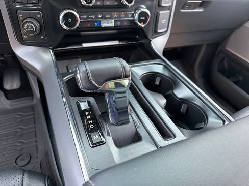 Used 2022 Ford F150 Lariat AWD/4WD image 16
