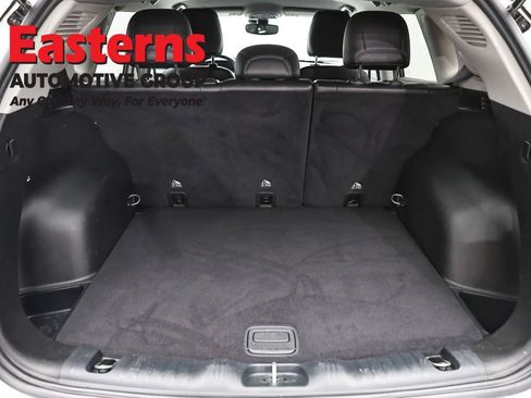 Used 2022 Jeep Compass Latitude AWD/4WD image 9