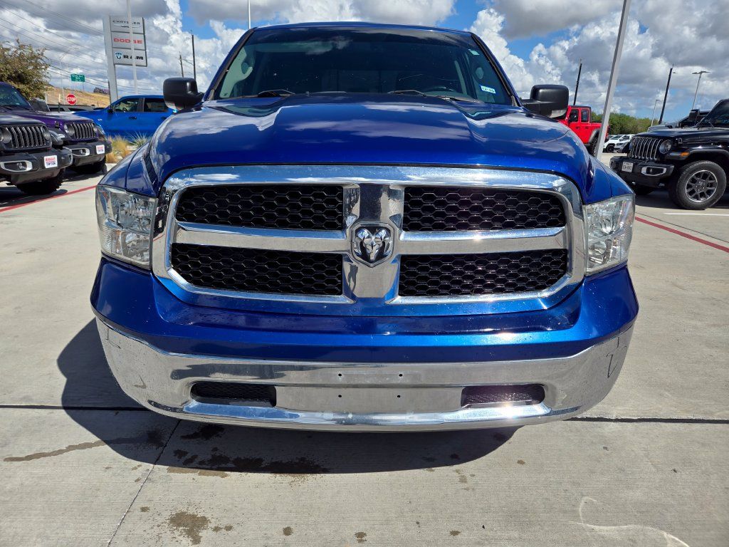 Used 2019 RAM 1500 Classic SLT w/ Luxury Group AWD/4WD image 8