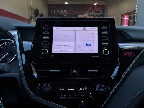 Used 2023 Toyota Camry LE FWD image 24