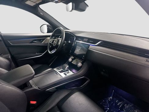 Used 2023 Jaguar F-PACE S AWD/4WD image 30
